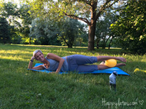 Пилатес в парке 850 летия, спорт на свежем воздухе, Happylates