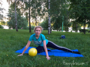 Пилатес в парке 850 летия, спорт на свежем воздухе, Happylates