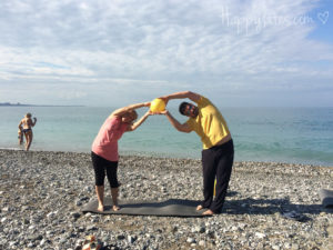 Пилатес у моря, Абхазия, Гагры, пляж Happylates